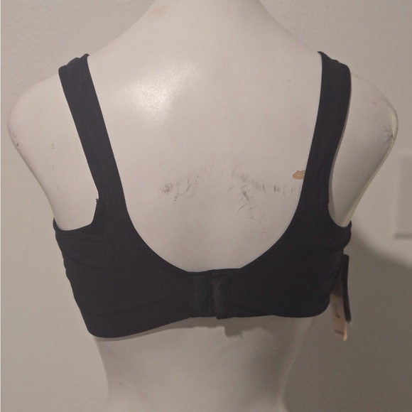 NWT- Truekind Wireless padded Black Seamless Bra - Picture 3 of 5